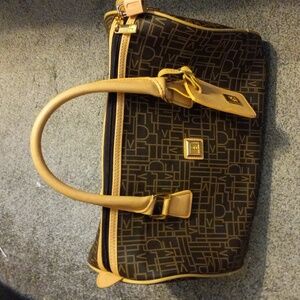 Womens DianeVon Furstenburg Monogram Satchel travel handbag with shoulder strap
